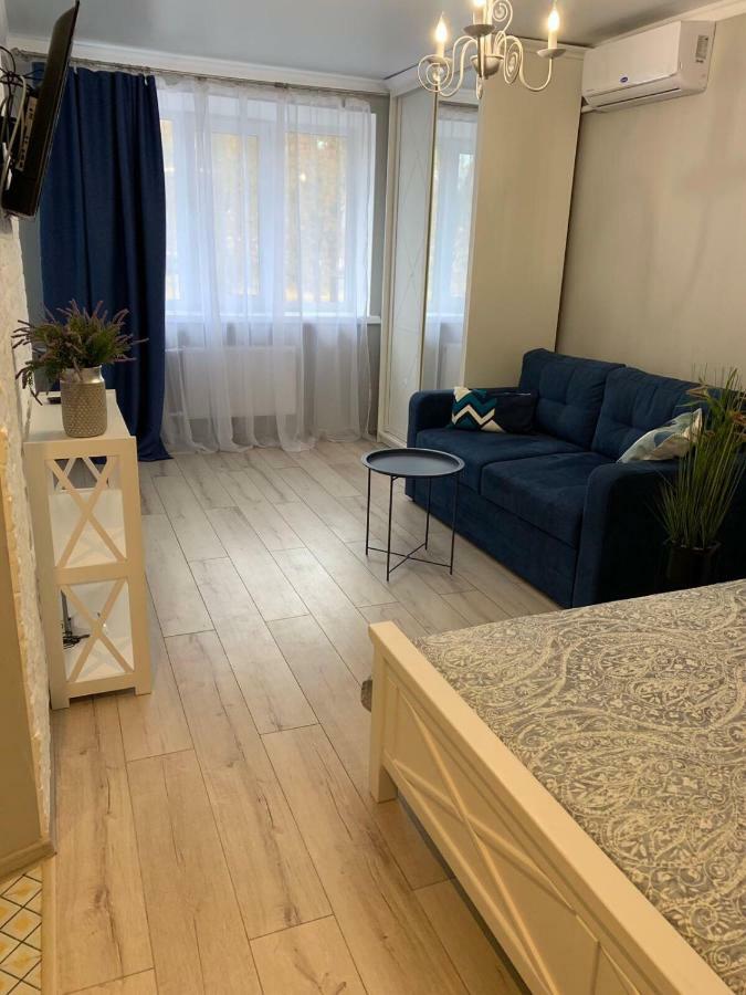 Sisters Apartment Ukr 切尔尼戈夫 外观 照片